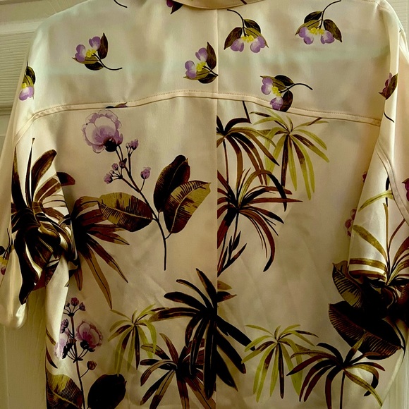 NWT Vince Silk Hawaiian Shirt - Picture 2 of 2